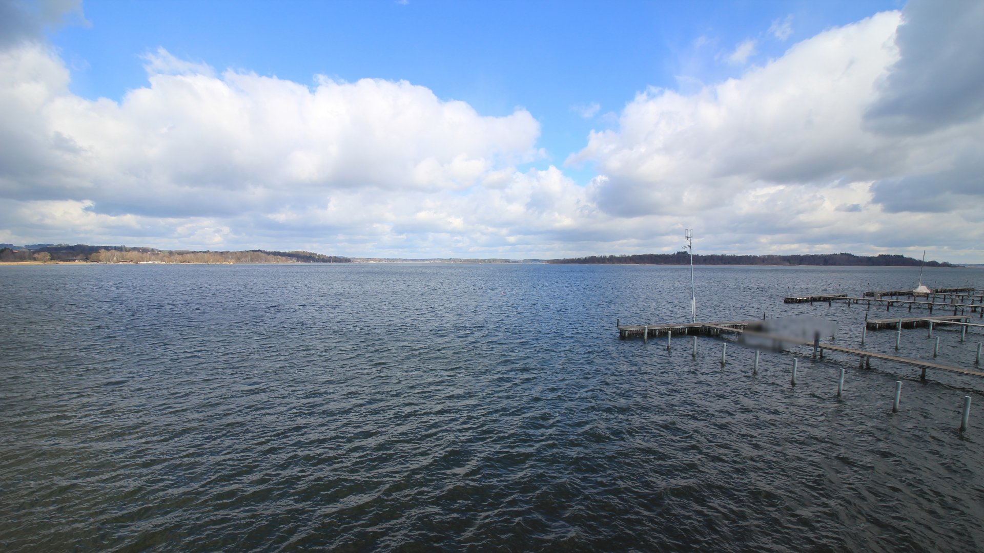 Wasserwacht Bernau-Blick nach Norden über den Chiemsee