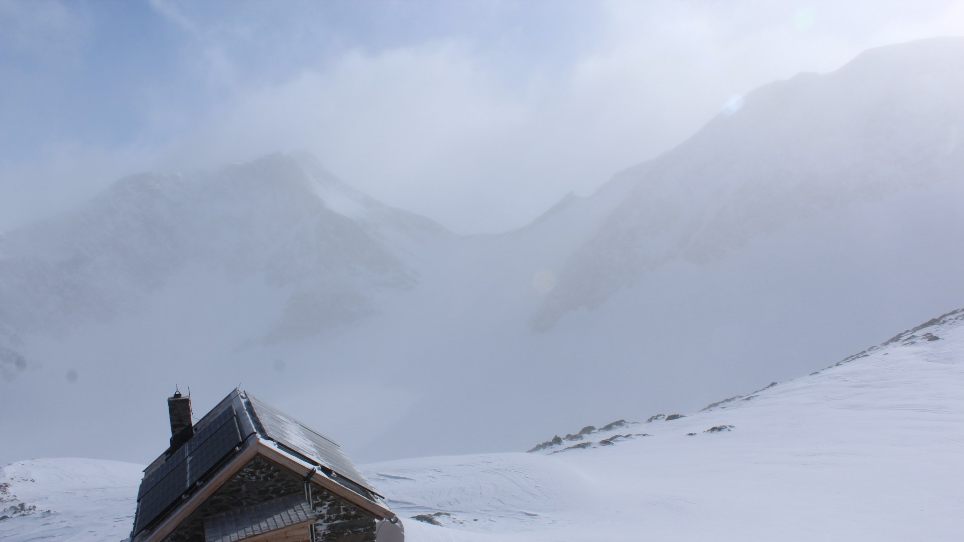 Hochstubaihütte-Blick über den Wütenkarferner