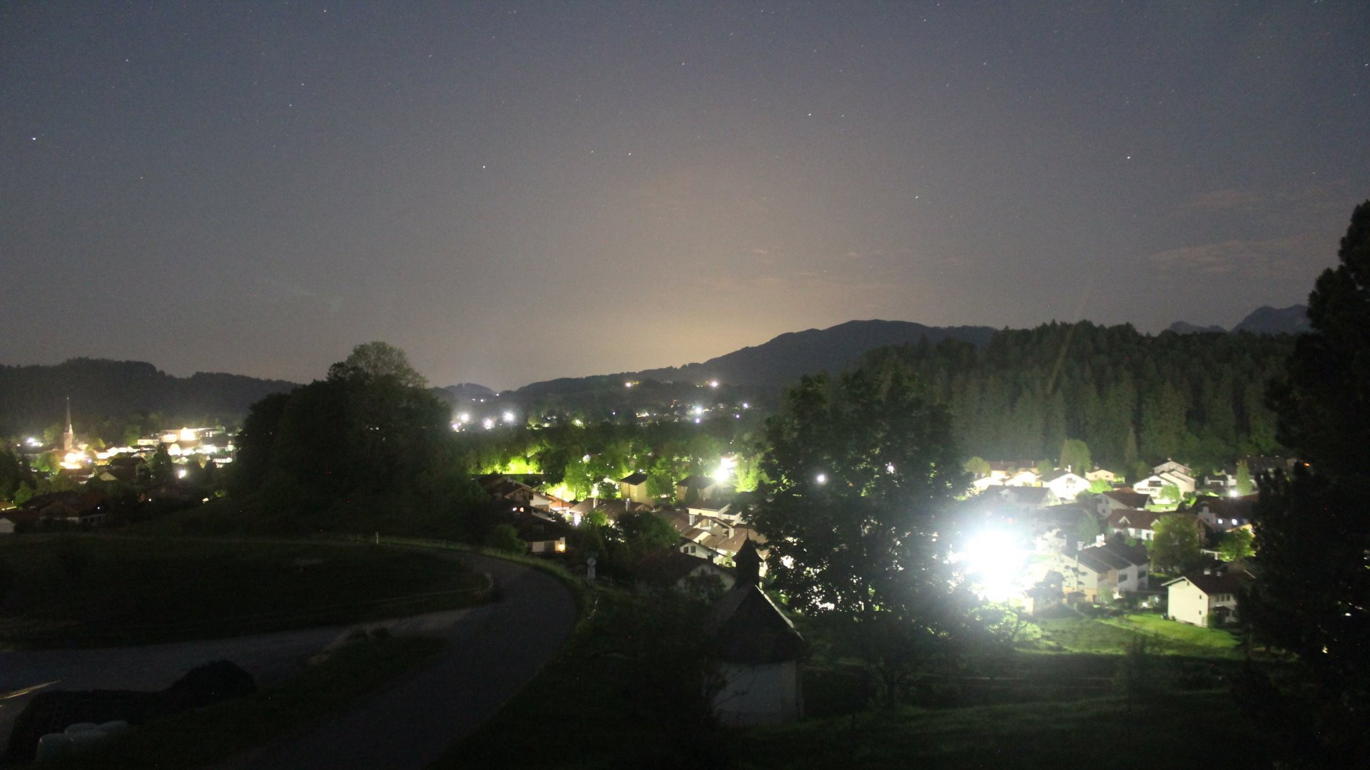 Blick vom Osterhamer Hof über Siegsdorf